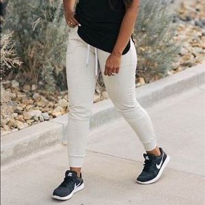 Zyia cozy oatmeal joggers